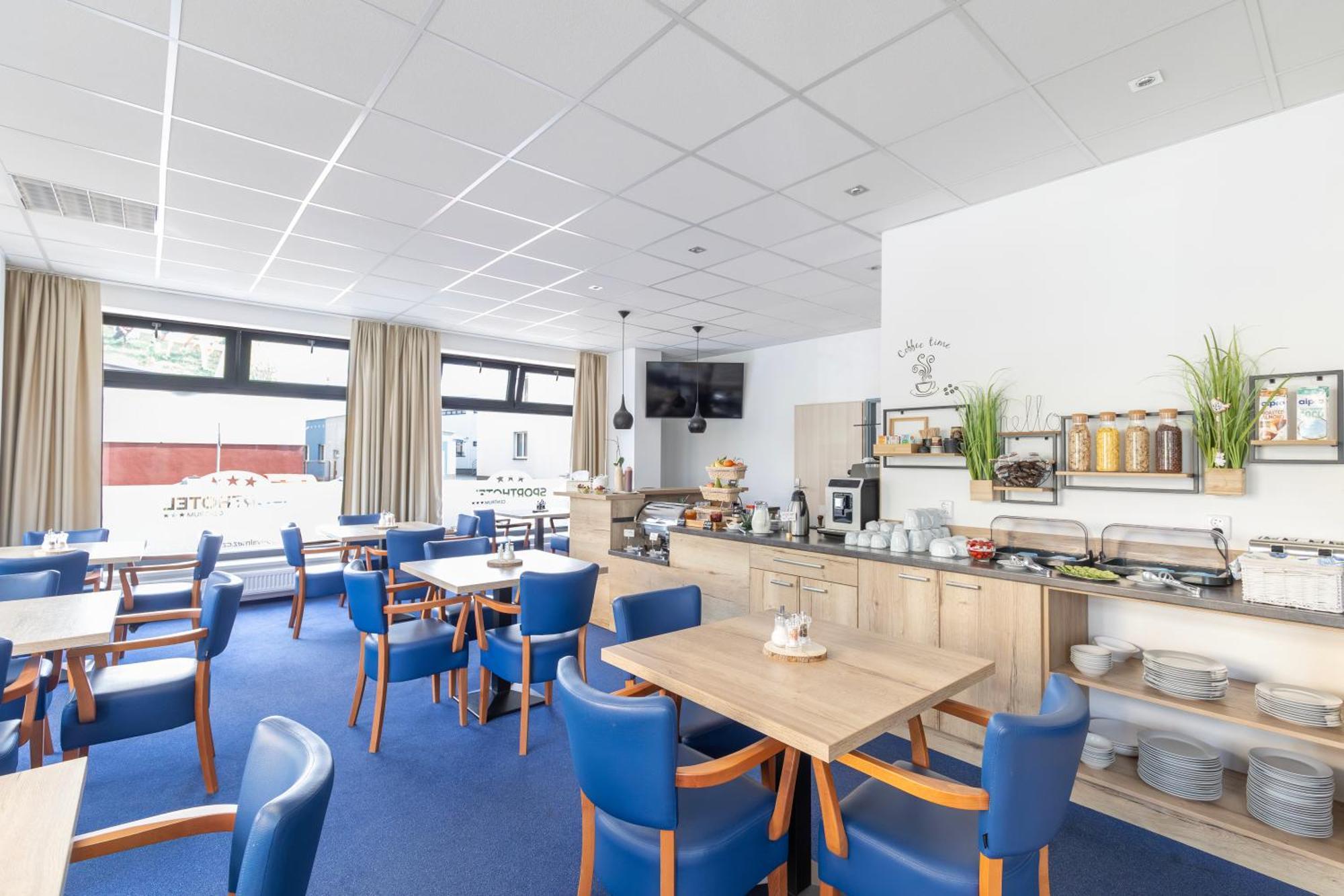 Sport Hotel Centrum Valasske Mezirici Luaran gambar