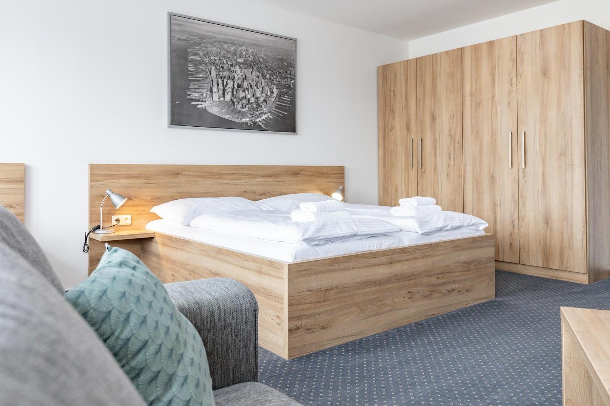 Sport Hotel Centrum Valasske Mezirici Luaran gambar