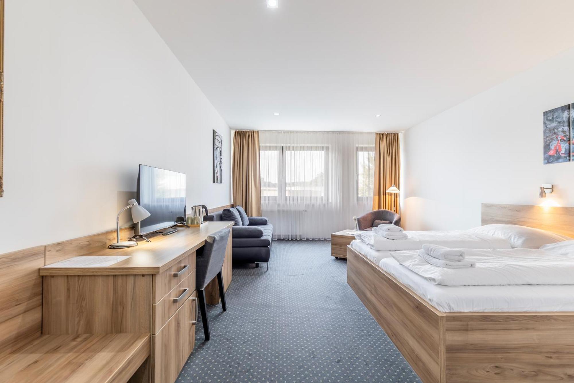 Sport Hotel Centrum Valasske Mezirici Luaran gambar