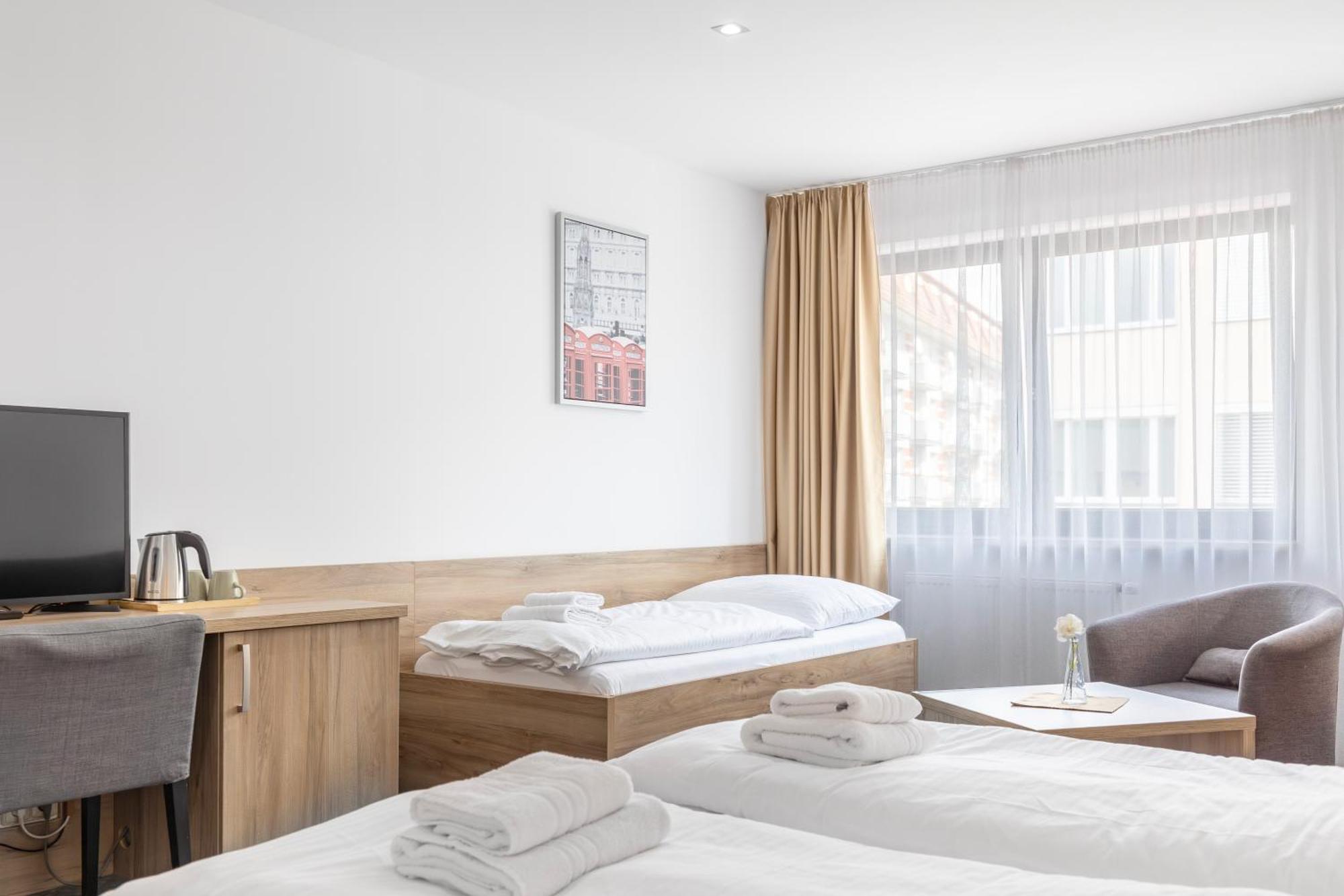 Sport Hotel Centrum Valasske Mezirici Luaran gambar